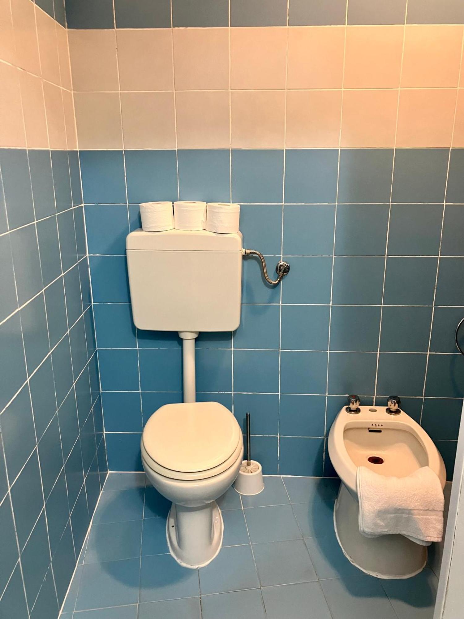 Hotel Ginevra E Residence Cattolica Kültér fotó